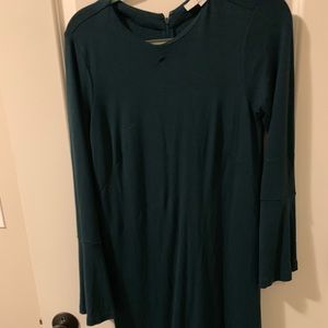 Loft Size 8 green dress with bell sleeves